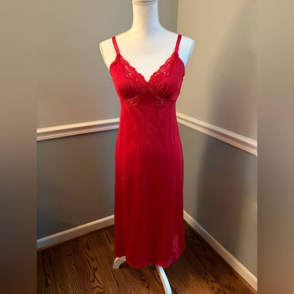 Vintage Shadowline Red Nylon Lace Slip Dress Size 34 1970’s